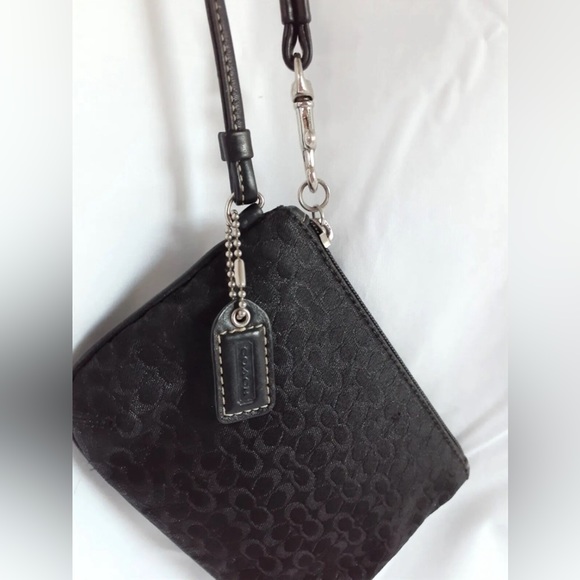 COACH Mini Wristlet Black w/ subtle metallic C's, zipper, leather trim - Picture 3 of 9